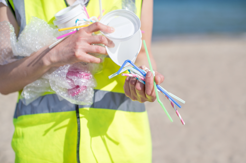 Европарламентът подкрепи забраната на пластмасовите изделия за еднократна употреба