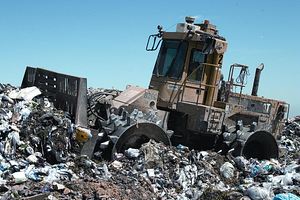 Община Габрово избира фирма за уплътняване на неопасни отпадъци