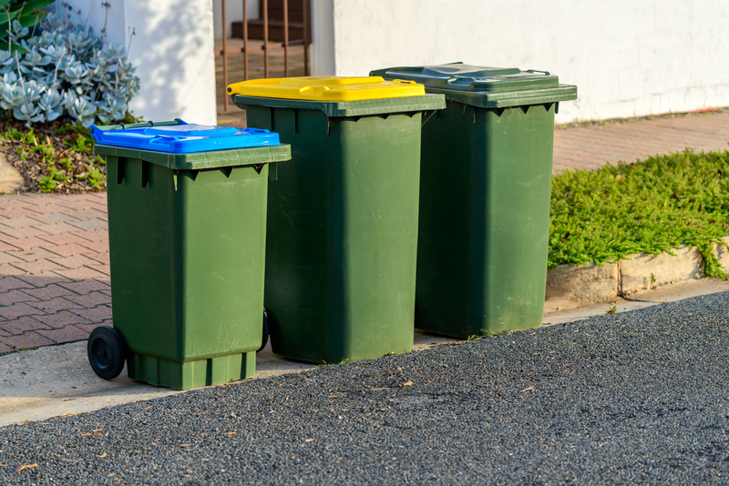 Община Свиленград откри търг за доставка на съдове за разделно събиране на отпадъци